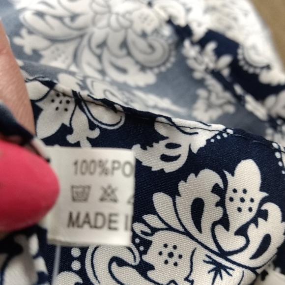 Howard's scarf - Picture 4 of 5